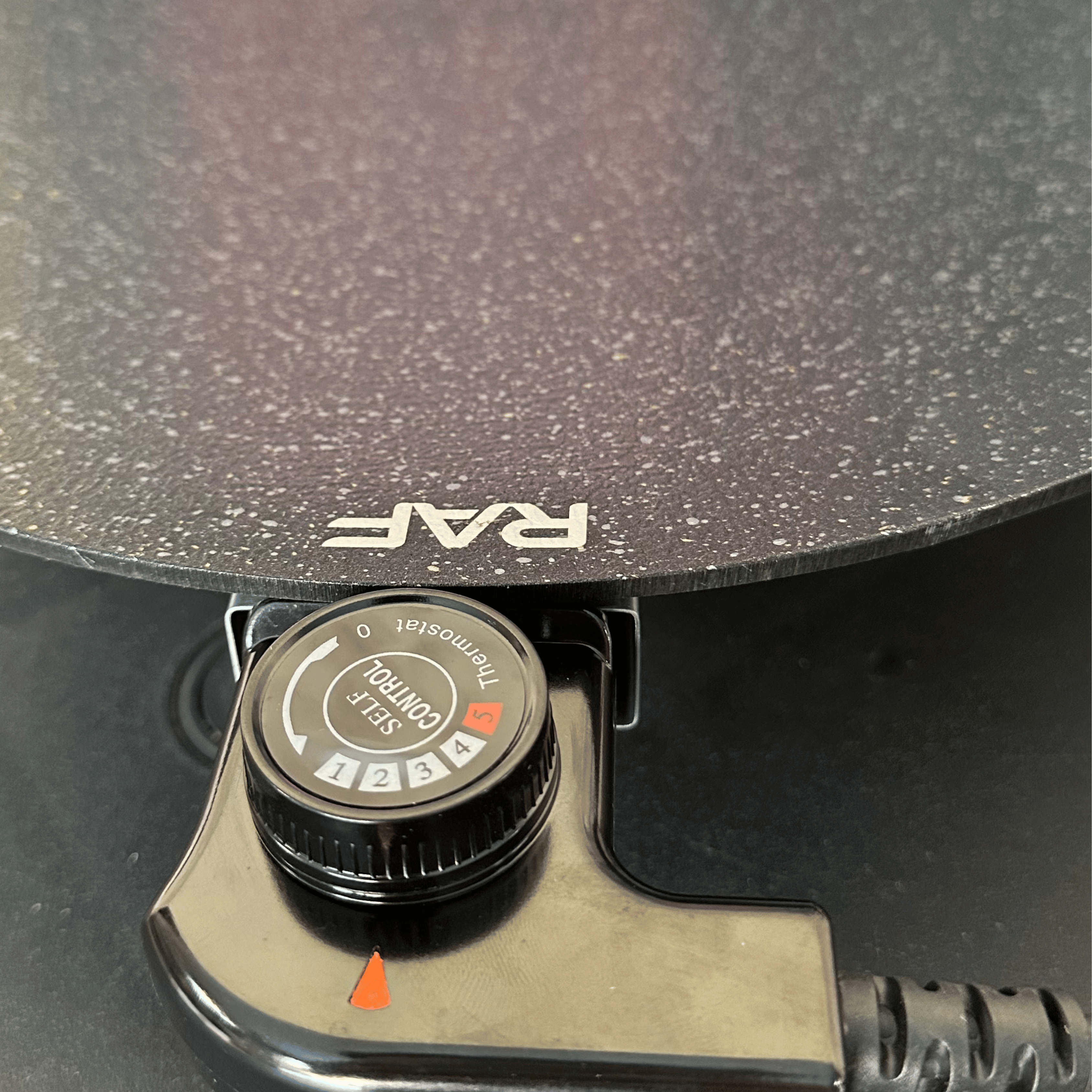 Sartén Antiadherente de 1800 watts ®